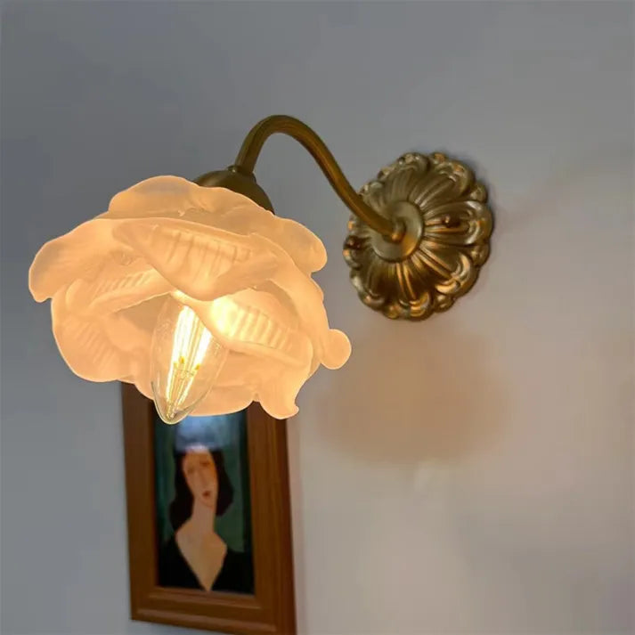 Wandlamp Bloemblad — koper en glas, fitting E14 — afbeelding 1