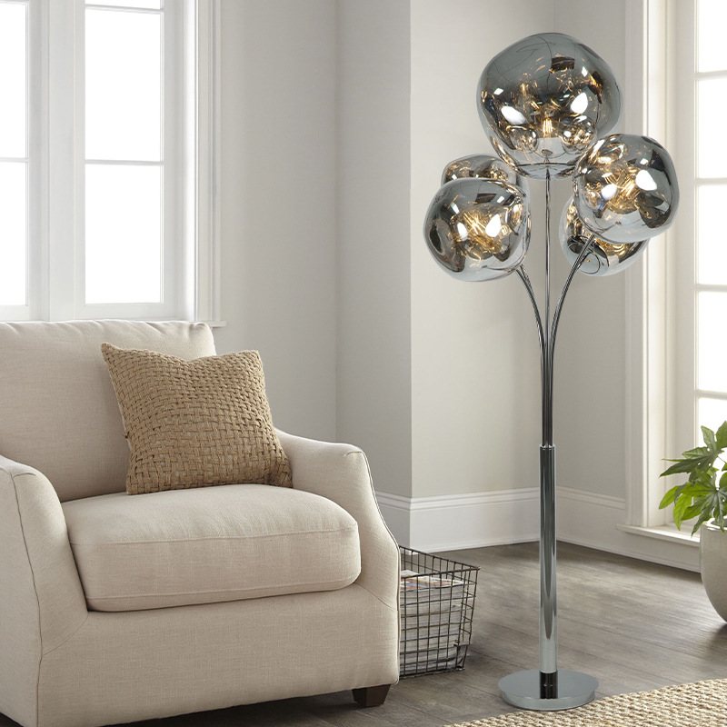 Vloerlamp Melt — acryl kap, 168 of 178 cm hoog — afbeelding 9