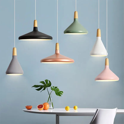 Hanglamp Kegel — aluminium en hout, fitting E27 — afbeelding 1