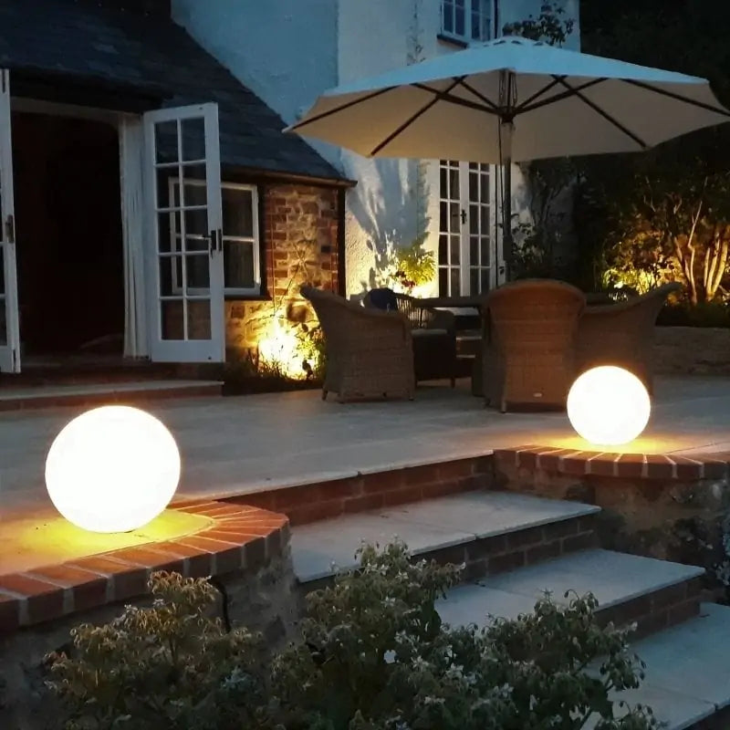 Buitenlamp Bol — zestien kleuren, met afstandsbediening — afbeelding 2