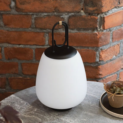 Draadloze tafellamp Lantaarn — metaal en glas, USB — afbeelding 2
