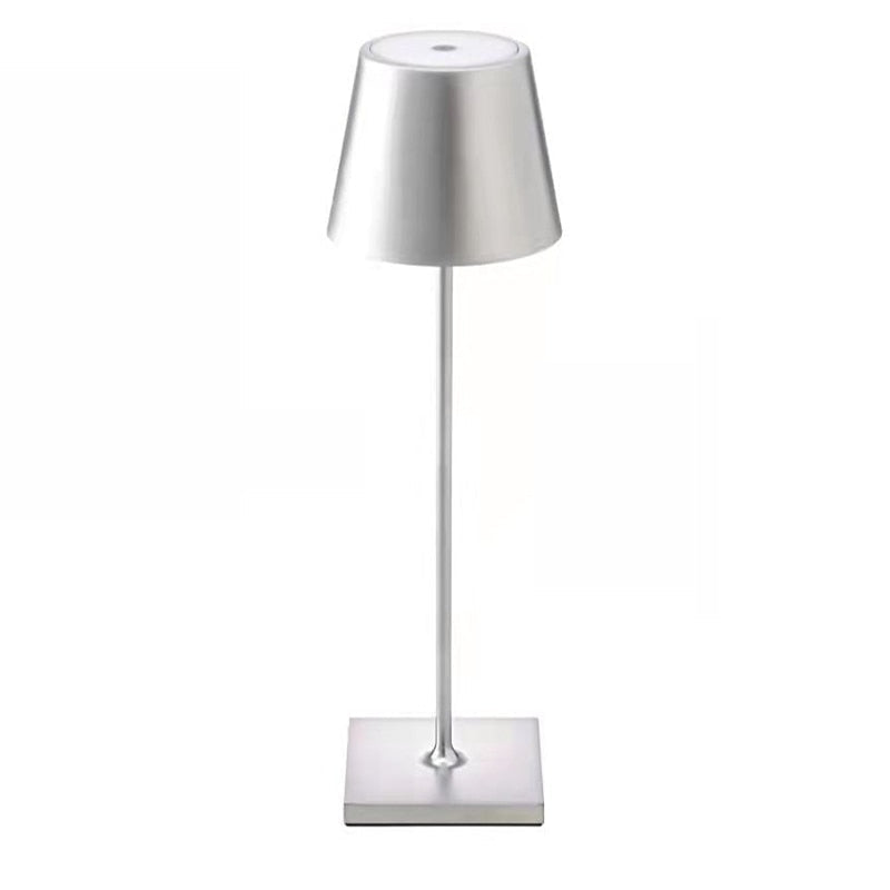Draadloze tafellamp Vormlux Noor — oplaadbaar via USB — afbeelding 3