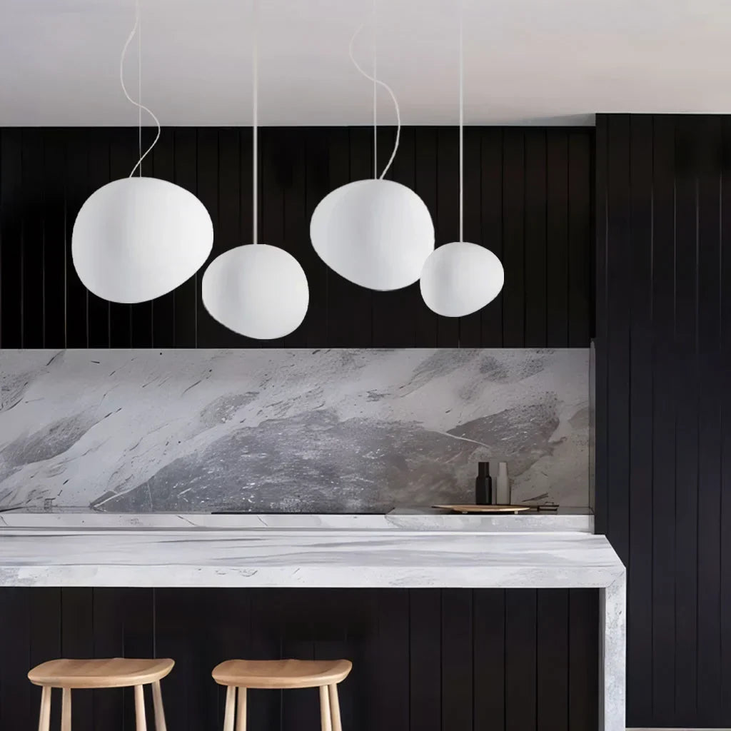 Hanglamp Kiezel — wit matglas, vier maten — afbeelding 3